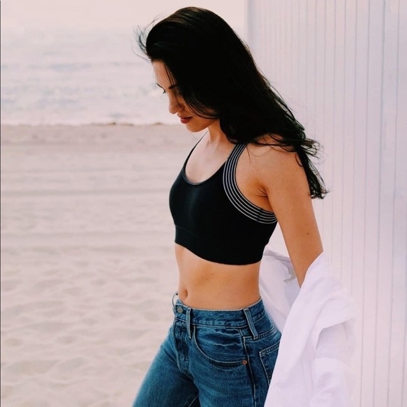 Madewell Other - Madewell LIVELY The Active Scoop Neck Bra